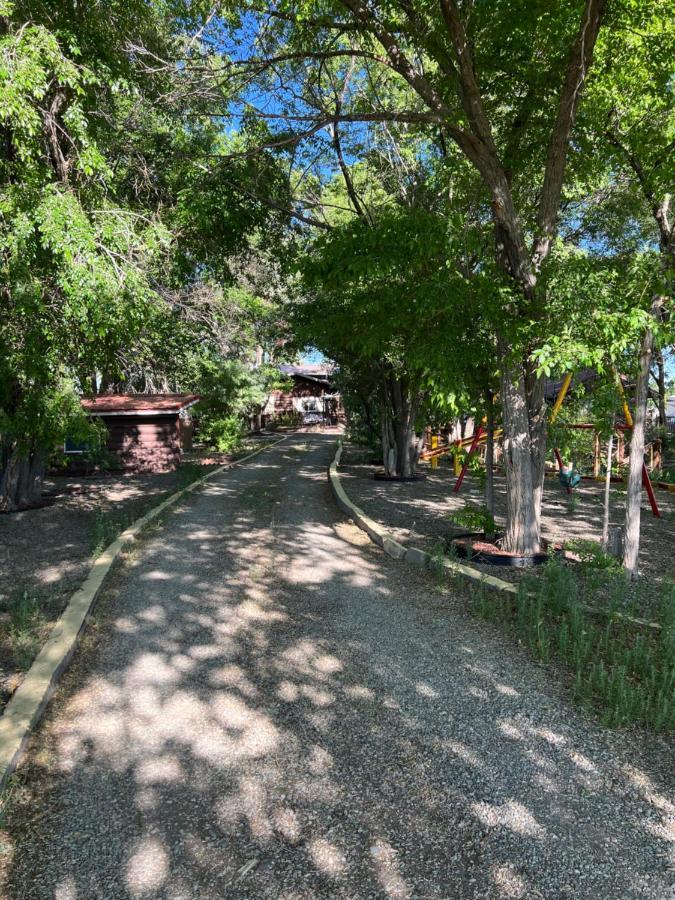 The Gratitude Homestay Аламоса Екстериор снимка